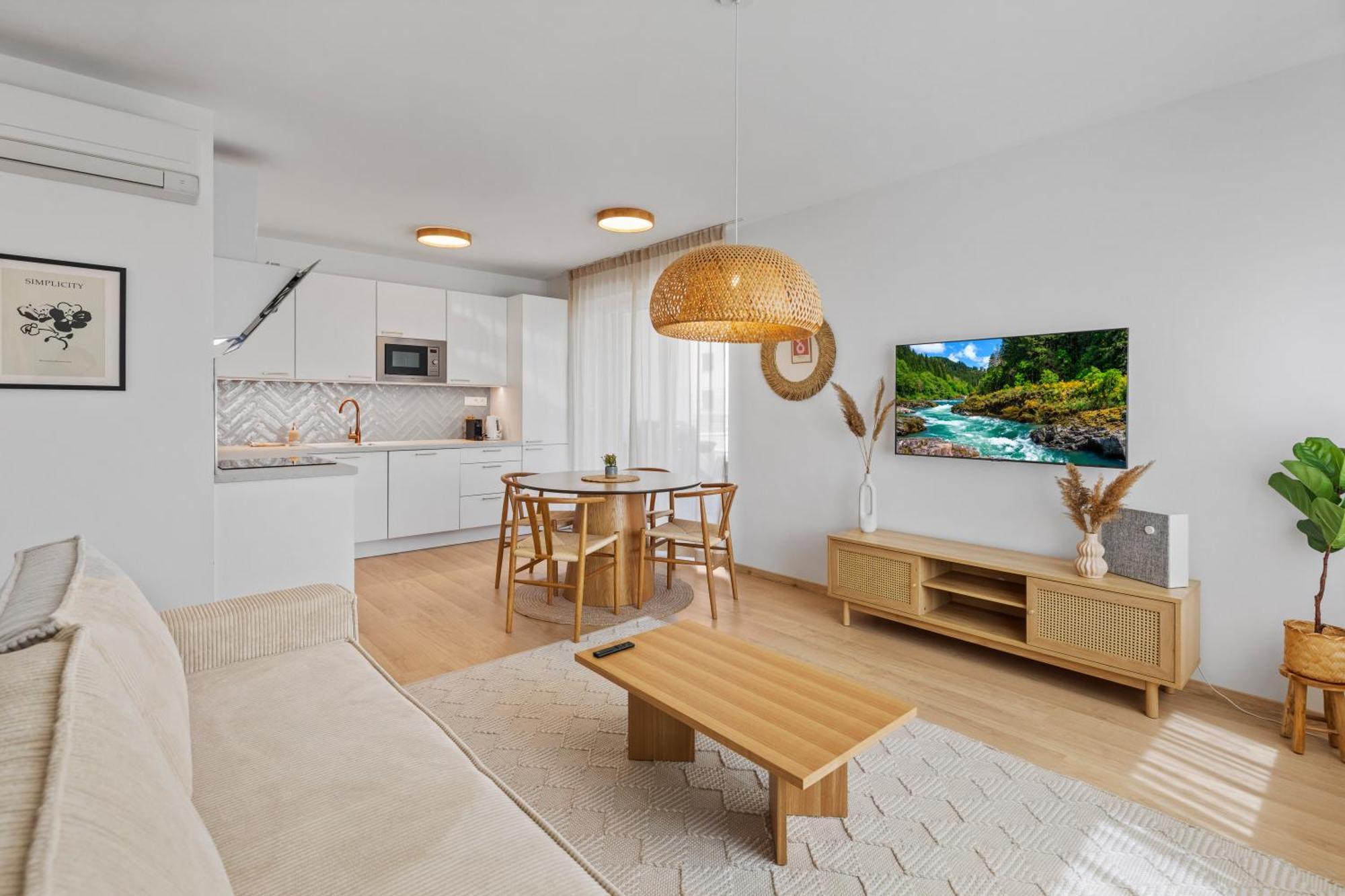 Boho Apt W Jacuzzi, Grill & Garden Modra Ngoại thất bức ảnh
